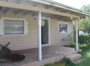 306 NW 9th St, Mulberry, FL 33860