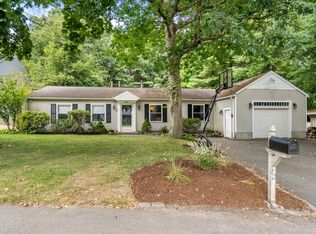 10 Glenview Rd, Sharon, MA 02067