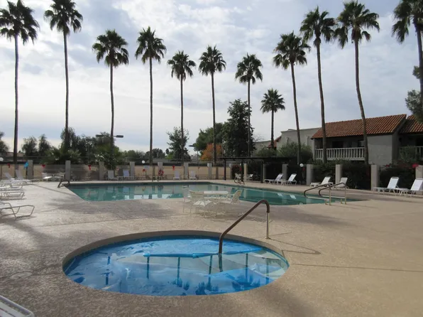 8649 E Royal Palm Rd, Scottsdale, AZ 85258