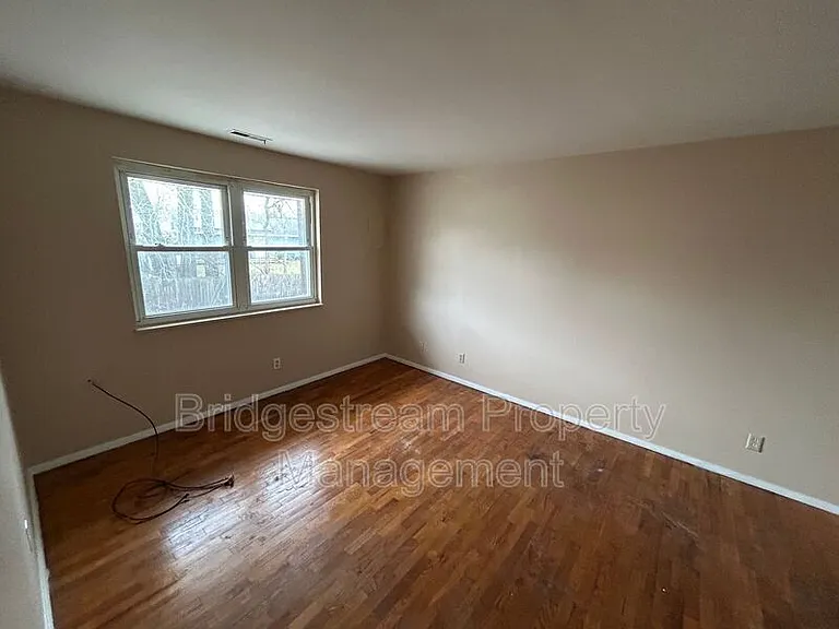 1901 Hazel Ave #2C — Photo 5