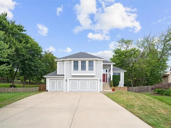 626 NE 94th Ter, Kansas City, MO 64155