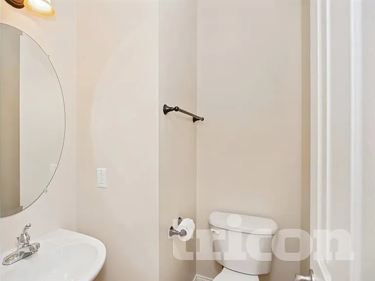 1410 Deerskin Ct — Photo 12