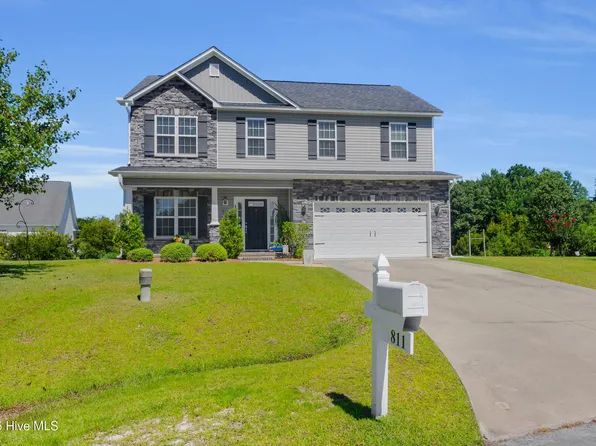 811 Sea Chaser Court, Beaufort, NC 28516