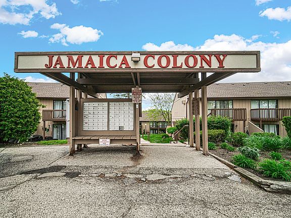 2nd image of 23 Jamaica Colony APT 2