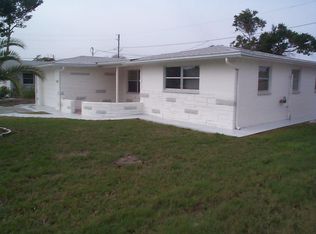 7101 Sandalwood Dr, Port Richey, FL 34668