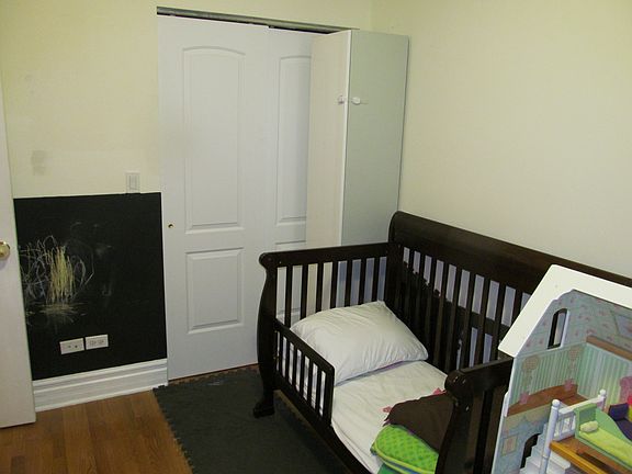 5th image of 4203 N Lawndale Ave APT 1