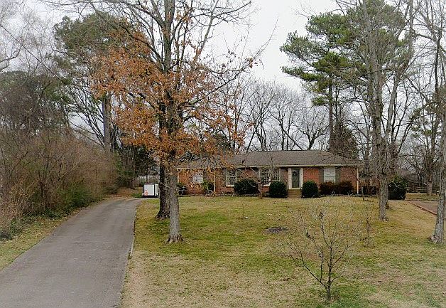 1st image of 5235 Trousdale Dr