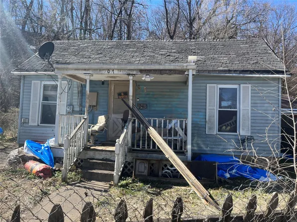 707 S Hayden St, Hannibal, MO 63401