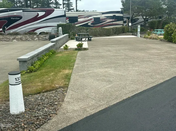 6225 N Coast Hwy Lot 137, Newport, OR 97365