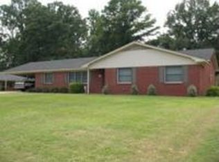 300 Holly Ridge Dr, Montgomery, AL 36109