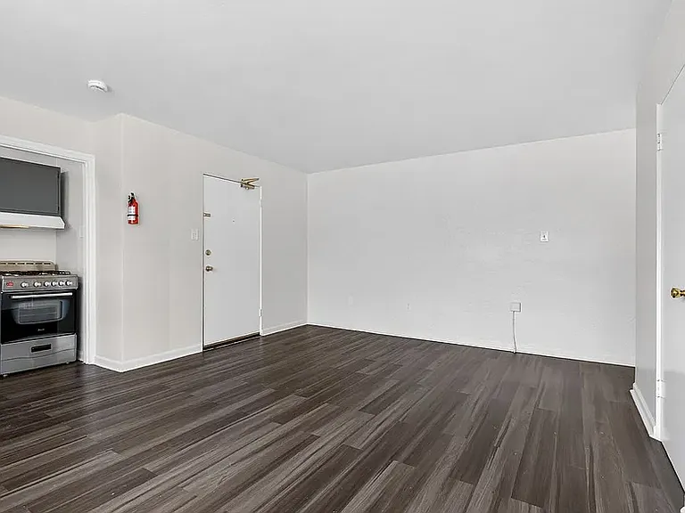 1360 Edgewood Ave #B — Photo 7
