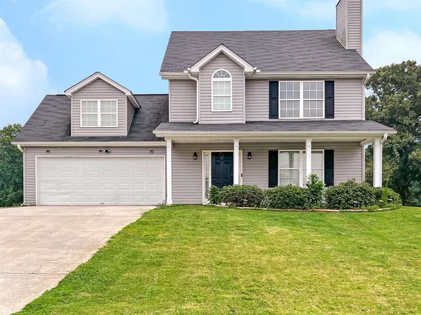 4143 Meadow Point Dr, Gillsville, GA 30543