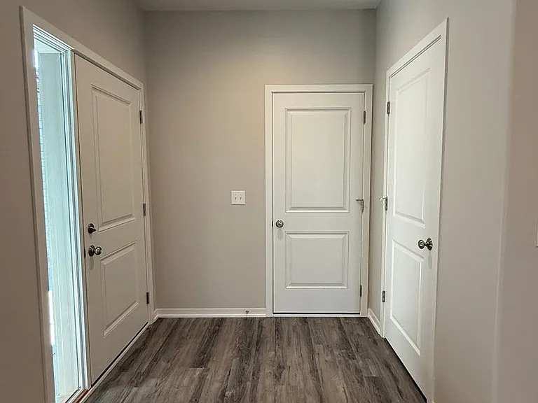 8805 Bristlecone Dr — Photo 4