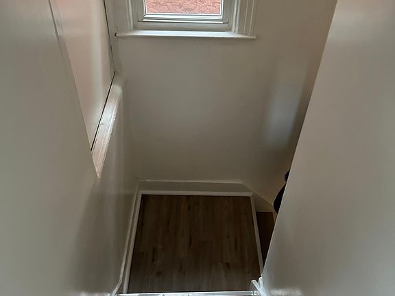 3rd image of 101 Avenue 117 St #3