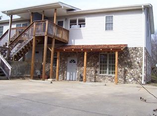 38 Long Meadow Dr APT 3, Leicester, NC 28748