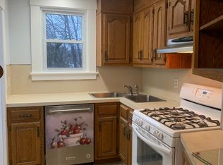 46 Fairfield St, Manchester, CT 06040