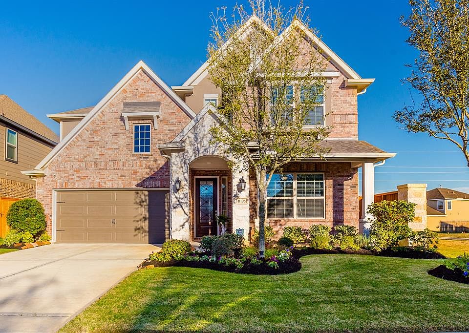 1st image of 11106 Bluewater Lagoon Cir