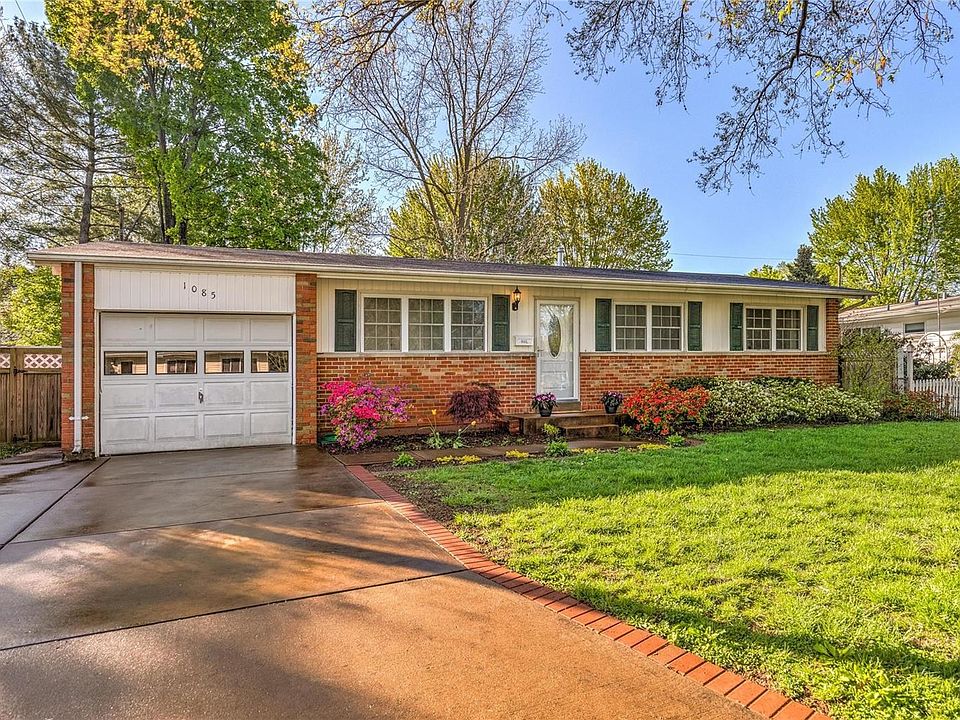 1st image of 1085 Campion Ln