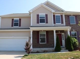 32125 N Rockwell Dr, Lakemoor, IL 60051
