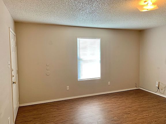 3rd image of 1502 82nd St Unit B