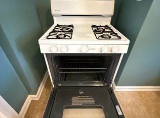 3419 E Country Club Pl, Wichita, KS 67208