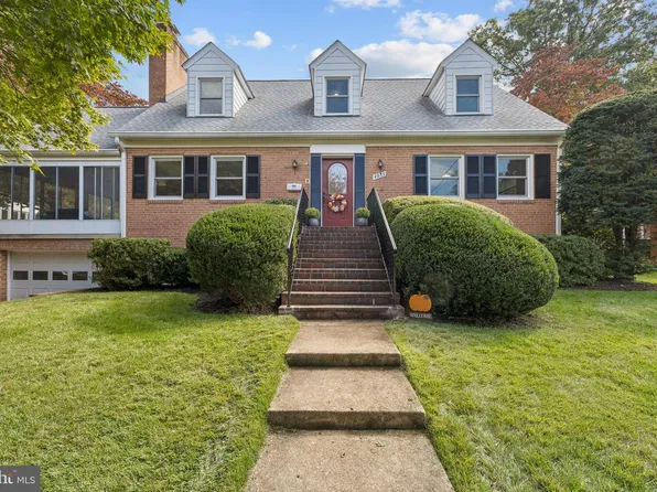 4035 N Stuart St, Arlington, VA 22207
