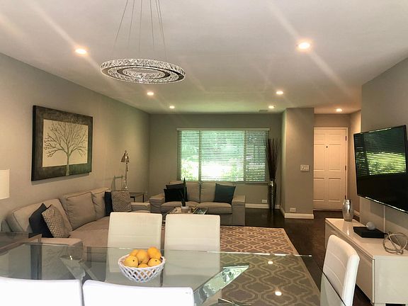 3rd image of 115 Hartnell Pl