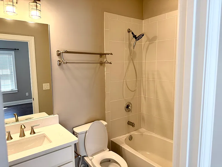 12105 Cameron Dr — Photo 33