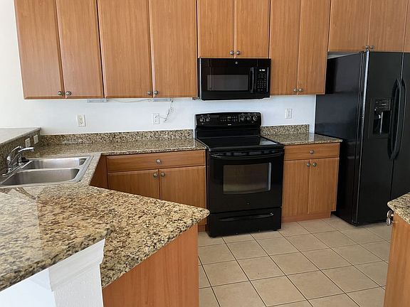 5th image of 6614 37th St E