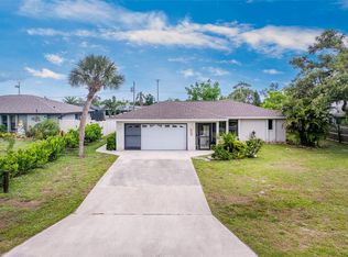 1337 Le Pera Rd, Englewood, FL 34223