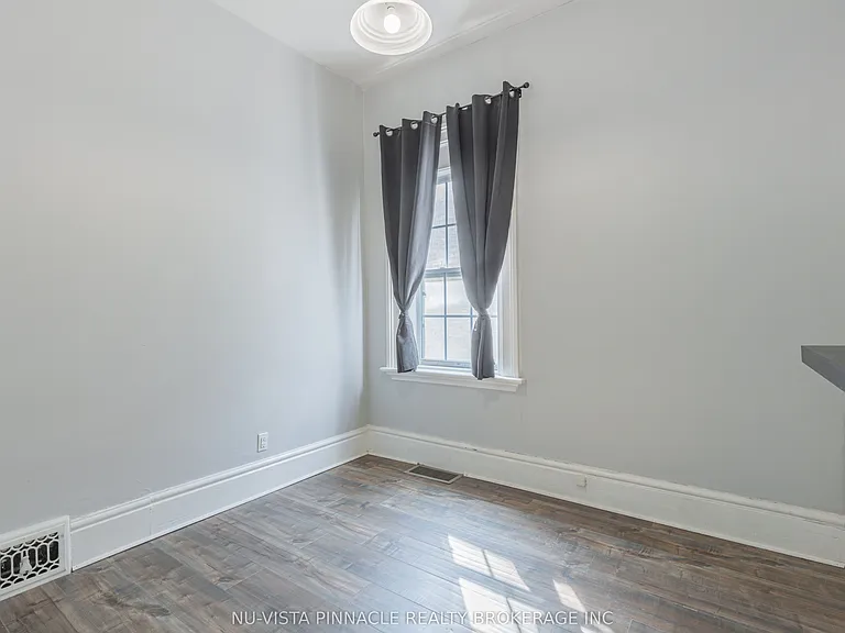 132 Wharncliffe Rd N #BACK — Photo 10
