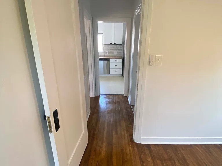 1134 N Evergreen Ave — Photo 25