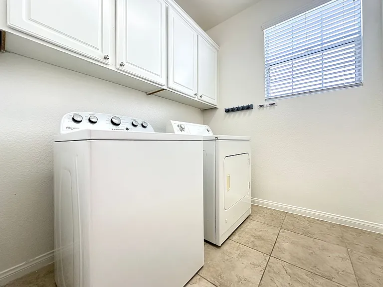 6056 Clear Sail Ct — Photo 12