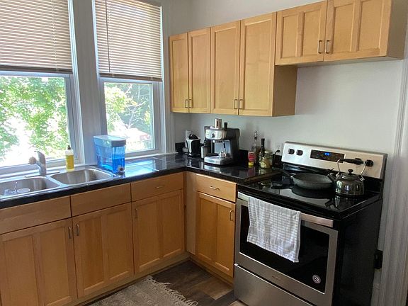 4th image of 2253 Grandview Ave #3