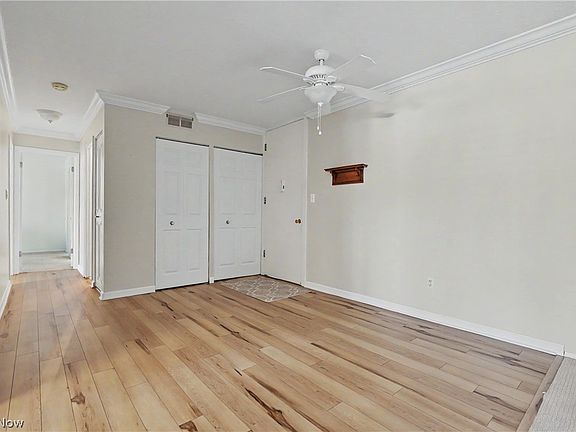 4th image of 3066 Kent Rd APT 101