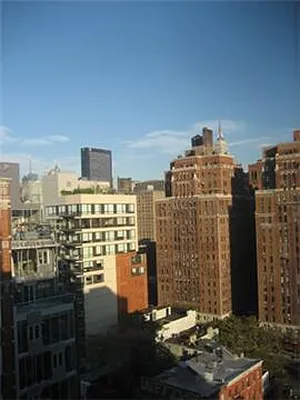 Rented by Bank Neary | media 3