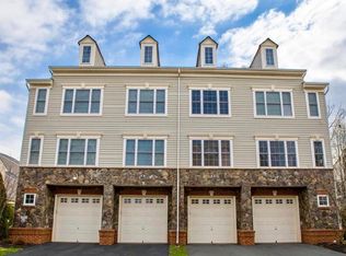 11110 Wortham Crest Cir, Manassas, VA 20109