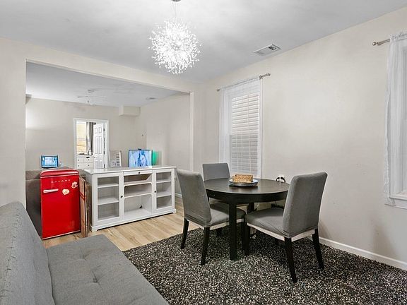 3rd image of 702 Kennedy Blvd #2