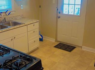 333 Broadway Ave APT 3, Mc Kees Rocks, PA 15136