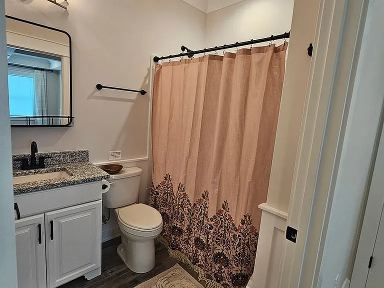 710 Orchard St — Photo 33