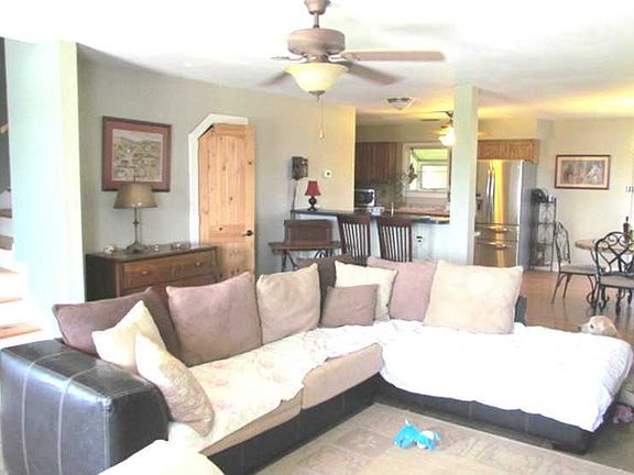 4th image of 84186 Camus Ln