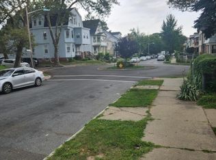 54 Arsdale Ter, East Orange, NJ 07018