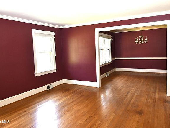 2nd image of 111 Fairlane Road