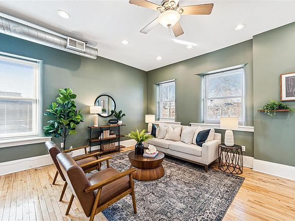 4th image of 4133 Russell Blvd #B