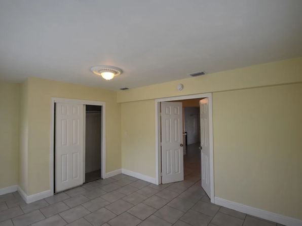 1734 W Las Olas Blvd