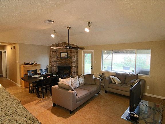 4th image of 13510 Canaan Bridge Dr