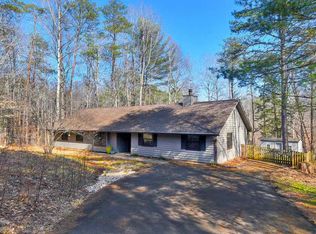 1195 Fox Ridge Dr, Earlysville, VA 22936