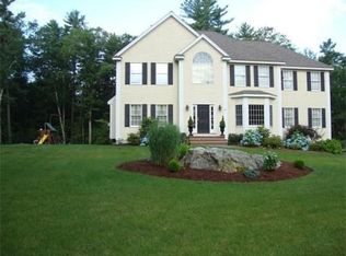 234 Essex St, Middleton, MA 01949