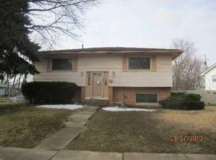 1565 Cranwood Dr, Columbus, OH 43229