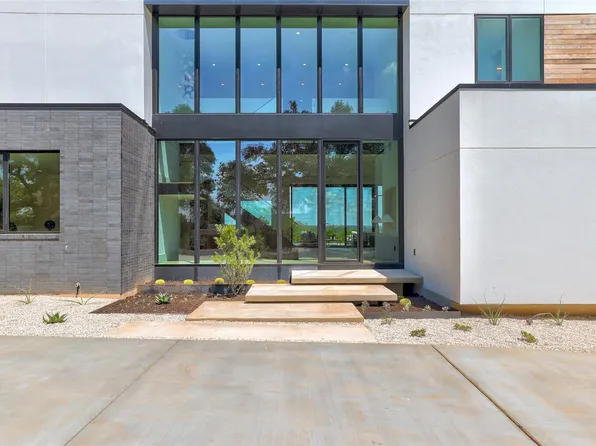 2404 Camino Alto Rd, Austin, TX 78746